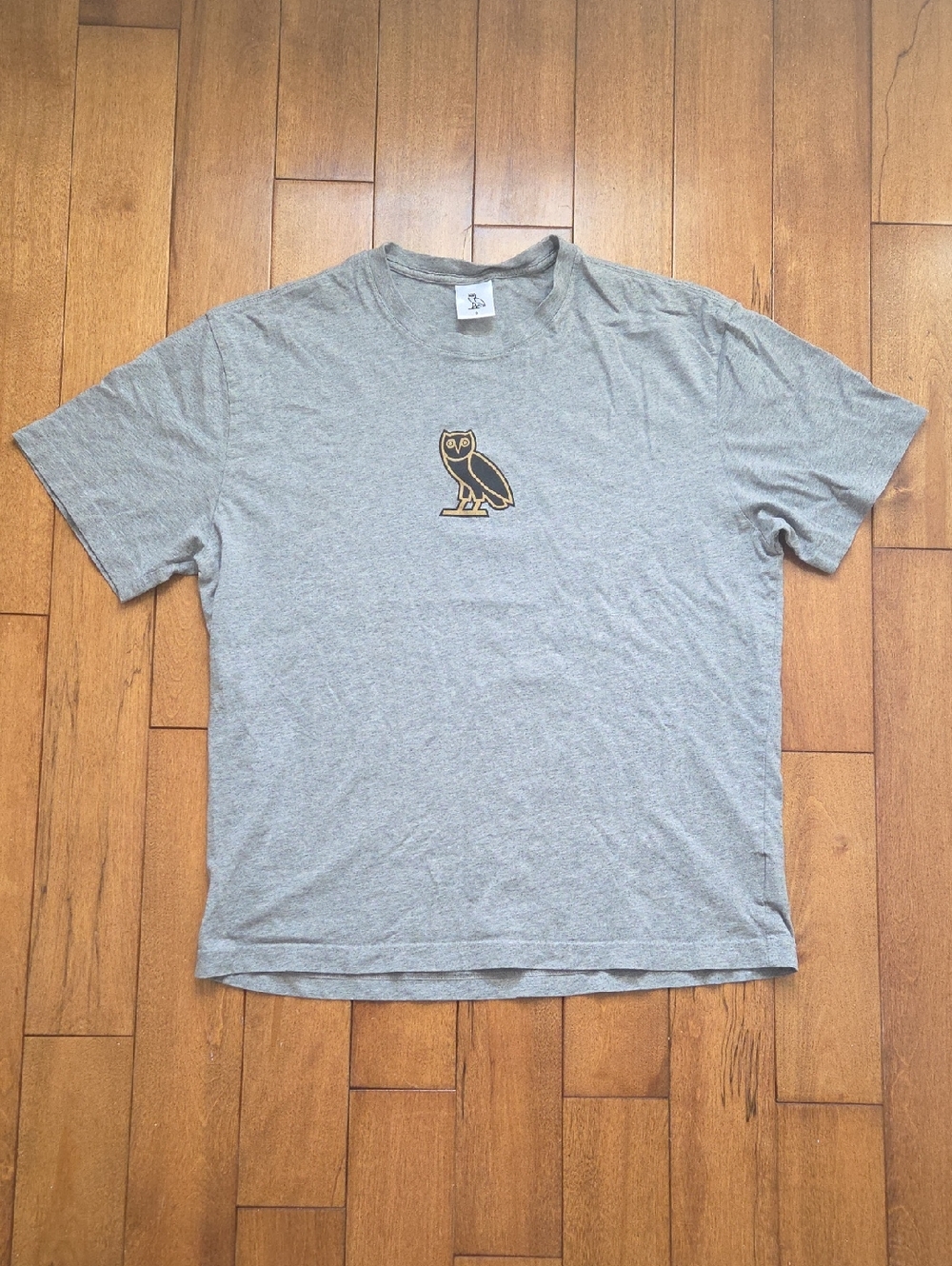 OVO Men's Gray Short-Sleeve T-Shirt with Owl Logo size S